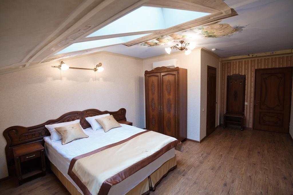 Mini-Hotel Guest House Inn Liov Exterior foto